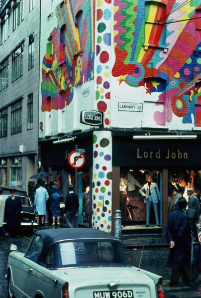 43 Carnaby Street 1968 a.jpg. Click on the picture to enlarge